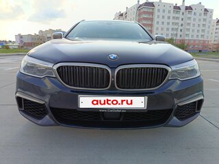 2019 BMW 5 серии M550d xDrive VII (G30/G31/G38), чёрный, 2632049 рублей, вид 2