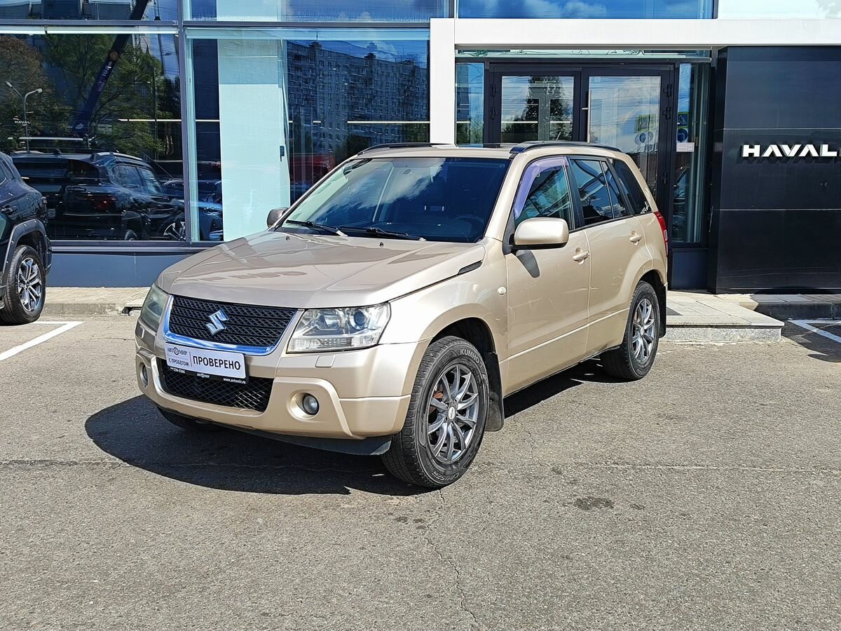Открыть фотографии: Suzuki Grand Vitara II