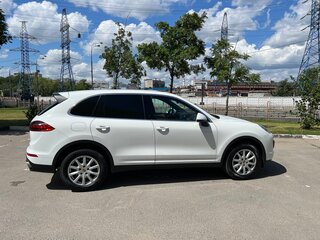 2014 Porsche Cayenne II Рестайлинг (958), белый, 3950000 рублей, вид 5
