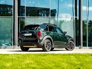 2021 Mini Countryman JCW John Cooper Works II Рестайлинг, зелёный, 4020000 рублей, вид 2