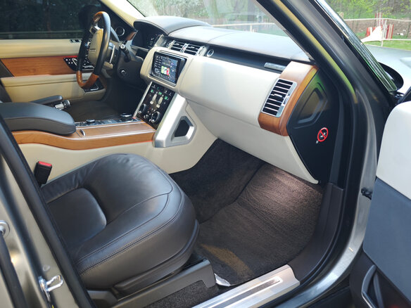 2018 Land Rover Range Rover IV Рестайлинг, бежевый, 7999908 рублей - вид 33