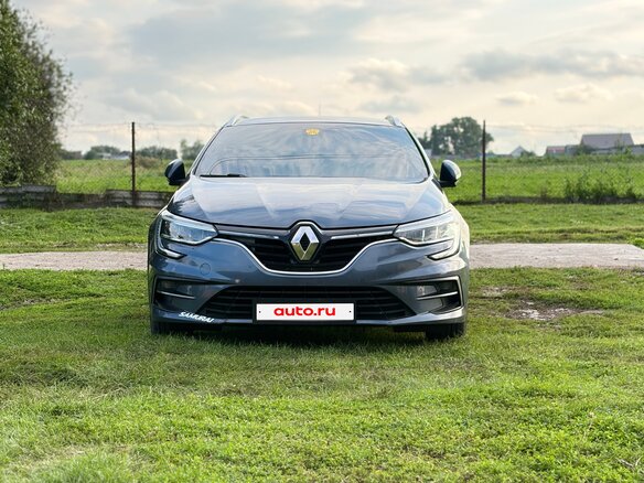 2020 Renault Megane IV Рестайлинг, серый, 1300000 рублей