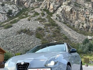 2011 Alfa Romeo Giulietta III, серый, 890000 рублей, вид 4