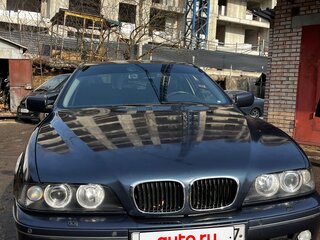 2002 BMW 5 серии 530i IV (E39) Рестайлинг, синий, 1400000 рублей, вид 3