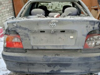 2001 Toyota Avensis I Рестайлинг, чёрный, 170000 рублей, вид 2