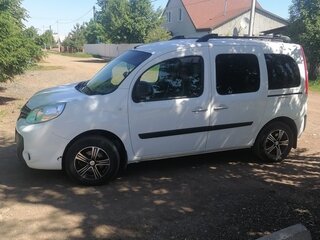 2014 Renault Kangoo II Рестайлинг, белый, 1100000 рублей, вид 4