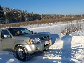 2012 Nissan NP300, серебристый, 960000 рублей, вид 3
