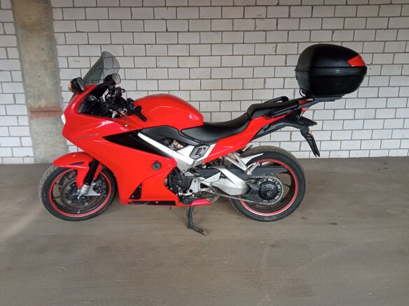 2014 Honda VFR 800, красный, 730000 рублей - вид 10