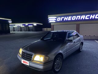 1993 Mercedes-Benz C-Класс 180 (PMS) I (W202), серебристый, 525000 рублей, вид 2