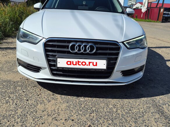 2016 Audi A3 III (8V), белый - вид 3