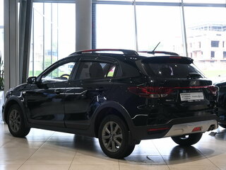 2021 Kia Rio X IV Рестайлинг, чёрный, 1750000 рублей, вид 4