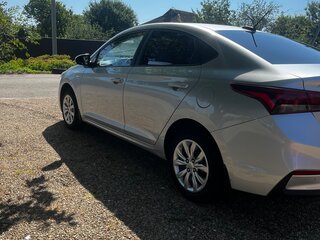 2019 Hyundai Solaris II, серебристый, 1320000 рублей, вид 5