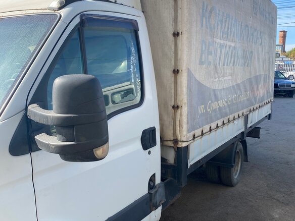 2011 Iveco Daily, белый, 1250000 рублей - вид 3