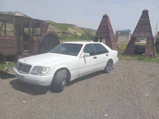 1991 Mercedes-Benz S-Класс 500 III (W140), белый, 480000 рублей, вид 1