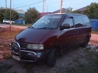 1995 Nissan Largo III (W30), красный, 350000 рублей, вид 3