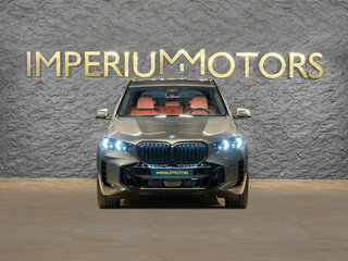 2026 BMW X5 40i IV (G05/G18) Рестайлинг, золотистый, 16690000 рублей, вид 2