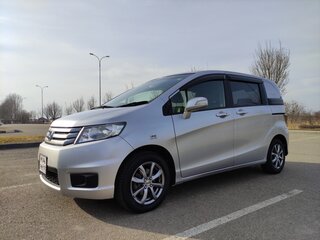 2013 Honda Freed Spike I Рестайлинг, серый, 1335000 рублей, вид 2