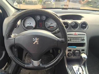2010 Peugeot 308 I, чёрный, 212000 рублей, вид 5