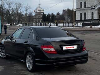 2011 Mercedes-Benz C-Класс 180 BlueEFFICIENCY III (W204), чёрный, 1199000 рублей, вид 3