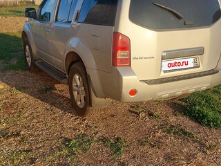 2011 Nissan Pathfinder III Рестайлинг, серебристый, 1100000 рублей, вид 3