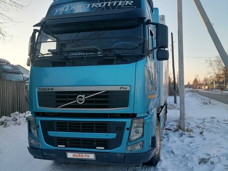 2013 Volvo FH, синий, 12000000 рублей, вид 5
