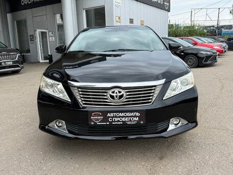 2011 Toyota Camry VII (XV50), чёрный, 1650000 рублей, вид 3