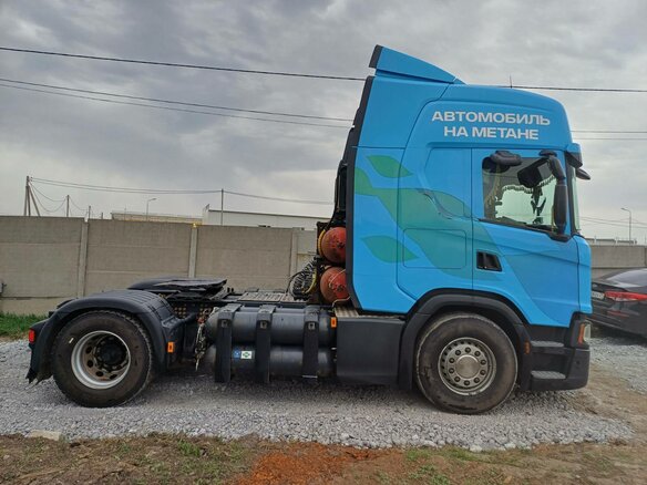 2020 Scania G-series, синий, 7500000 рублей - вид 2