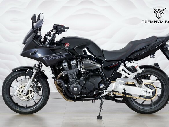 2026 Honda CB 1300, чёрный, 1899000 рублей - вид 1
