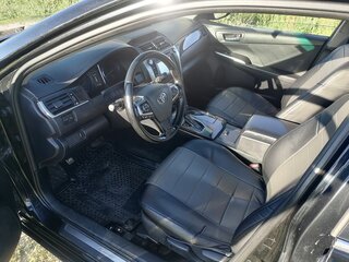 2018 Toyota Camry VII (XV50) Рестайлинг 2, чёрный, 1700000 рублей, вид 5