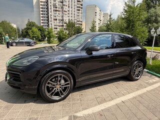 2018 Porsche Cayenne III, чёрный, 4600000 рублей, вид 5