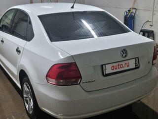 2013 Volkswagen Polo V, белый, 880000 рублей, вид 4