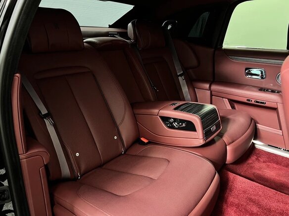 2021 Rolls-Royce Ghost II (Series I), чёрный, 54600000 рублей - вид 23