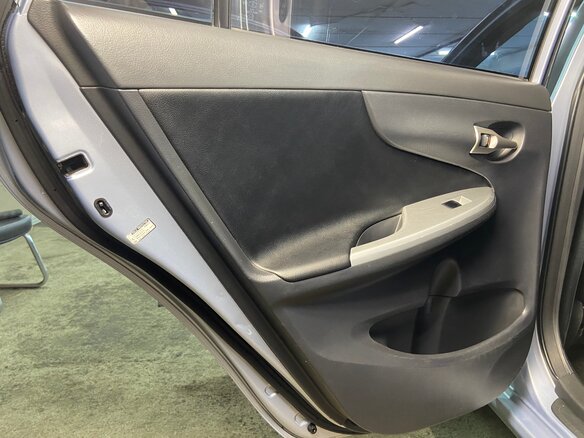 2011 Toyota Corolla X (E140, E150) Рестайлинг, голубой - вид 18