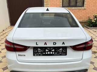 2024 Lada (ВАЗ) Vesta I Рестайлинг (NG), белый, 1470000 рублей, вид 3