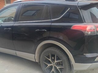 2017 Toyota RAV4 IV (XA40) Рестайлинг, чёрный, 2799990 рублей, вид 4