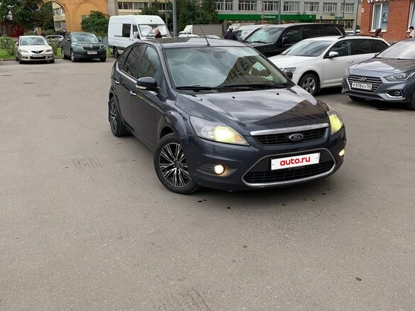 2010 Ford Focus II Рестайлинг, серый, 750000 рублей - вид 9