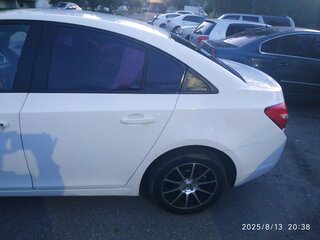2010 Chevrolet Cruze I, белый, 850000 рублей, вид 3