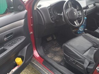 2014 Mitsubishi Outlander III Рестайлинг, красный, 1600000 рублей, вид 5