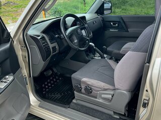 2005 Mitsubishi Pajero III Рестайлинг, жёлтый, 1499000 рублей, вид 5