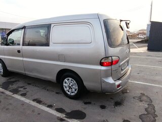 2006 Hyundai Starex I Рестайлинг 2, серебристый, 600000 рублей, вид 5