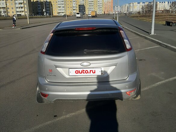 2009 Ford Focus II Рестайлинг, серебристый, 380000 рублей - вид 4