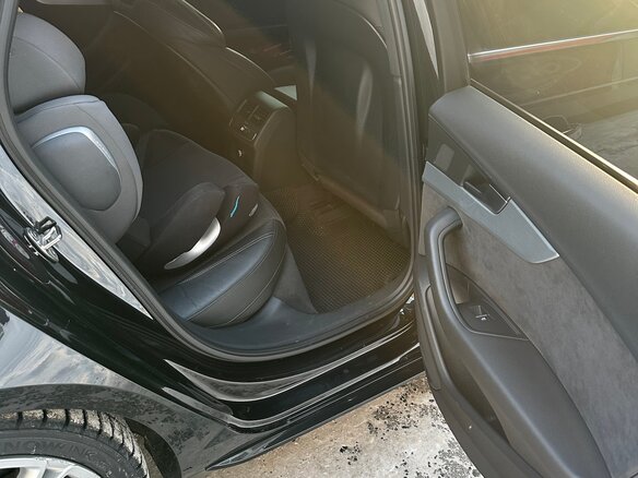 2018 Audi A4 V (B9), чёрный, 2500000 рублей - вид 8