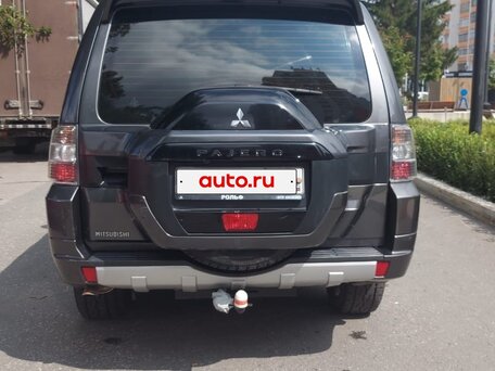 2014 Mitsubishi Pajero IV Рестайлинг 2, серый, 2380000 рублей, вид 2