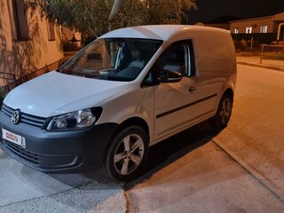 2011 Volkswagen Caddy III Рестайлинг, белый, 900000 рублей, вид 2