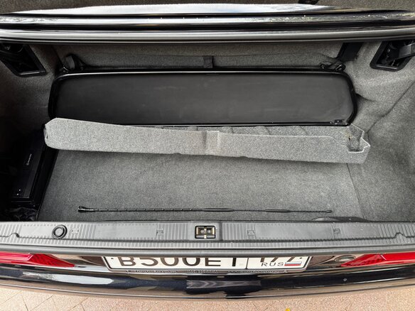 2000 Mercedes-Benz SL-Класс 500 IV (R129) Рестайлинг 2, чёрный, 12500000 рублей - вид 17