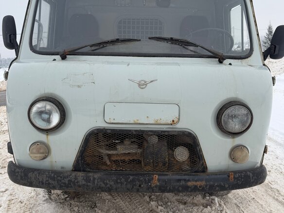 2010 УАЗ 3741, белый, 340000 рублей
