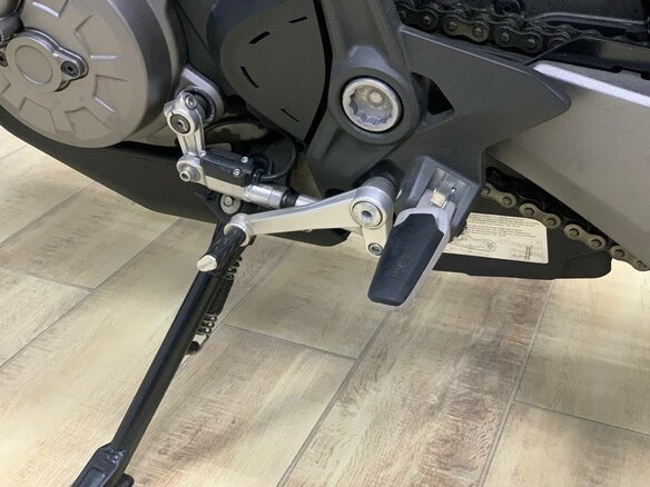 2019 Ducati Monster 821, чёрный - вид 27