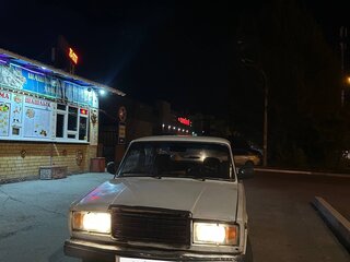 2007 Lada (ВАЗ) 2107, белый, 70000 рублей, вид 2
