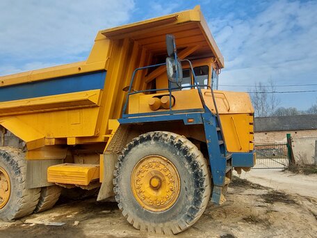 2008 БЕЛАЗ 7540, жёлтый, 3000000 рублей, вид 3