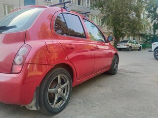 2002 Nissan March III (K12), красный, 298000 рублей, вид 4